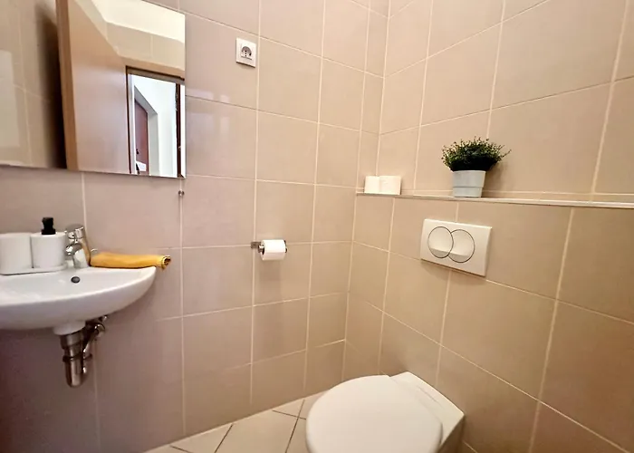 Gozsdu Ii Freeparking 布达佩斯
