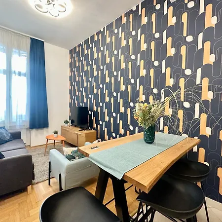 Gozsdu I Free Parking Apartman